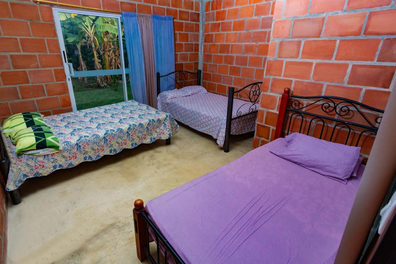 Las Orquideas Росо Экстерьер фото